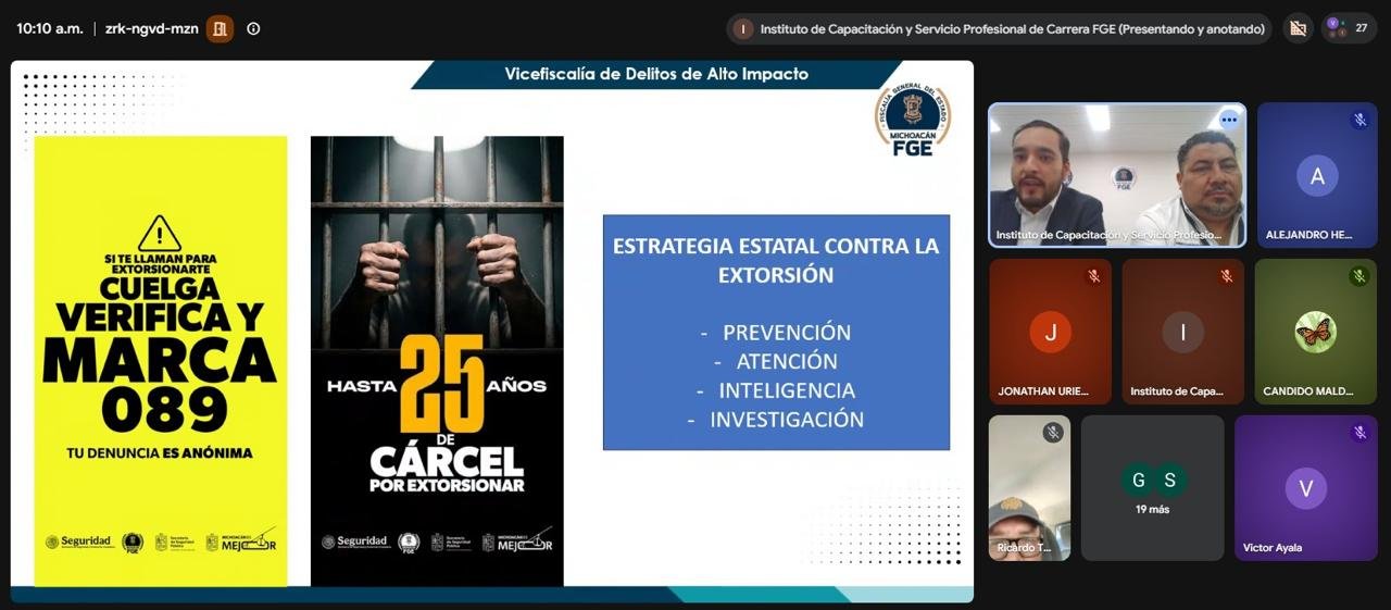 Pantalla de videoconferencia con logotipo de la Fiscalía General del Estado de Michoacán y participantes en sesión virtual sobre extorsión