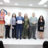 Entrega de constancias por la Fiscalía General del Estado de Michoacán a servidores públicos tras conclusión de curso de Comunicación No Violenta