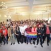 Carlos Torres Piña dialogando con integrantes de colectivos LGBTTTIQ+ en un foro abierto en Morelia, Michoacán, el 23 de agosto de 2026