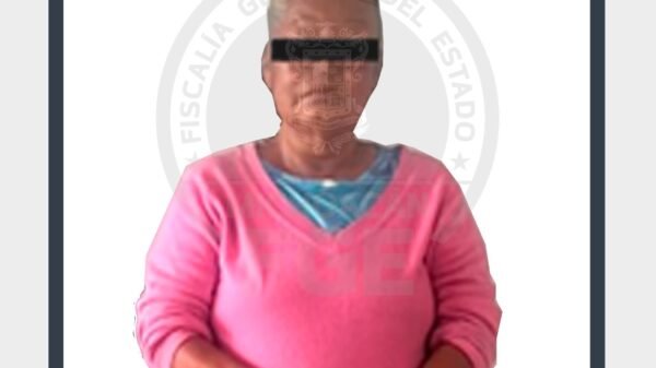 Israel Vega Rodríguez, encargado de despacho de la FGE, hablando ante medios sobre la aplicación de la Ley General de Extorsión en Michoacán
