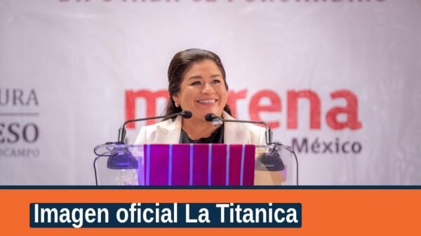 Imagen oficial de La Titanica 107.5 FM, identidad visual institucional para radio de CONTEXTO y DATOS
