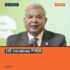 Grupo Parlamentario del PVEM en sesión plenaria del Congreso del Estado en Morelia, con documento titulado 'Segundo Informe