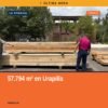 Imagen ilustrativa de madera apilada en un centro de almacenamiento en Urapilla, con identificación visual de especies