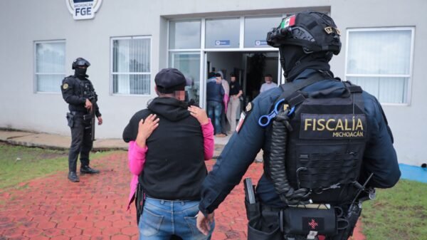 Operativo conjunto de la FGE, SIE, DEFENSA y GN en San Miguel Charahuén durante el rescate de dos víctimas de secuestro