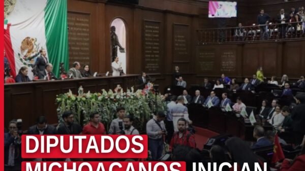 Diputados michoacanos en sesión solemne en el Congreso del Estado de Michoacán, Morelia, 15 de septiembre de 2026