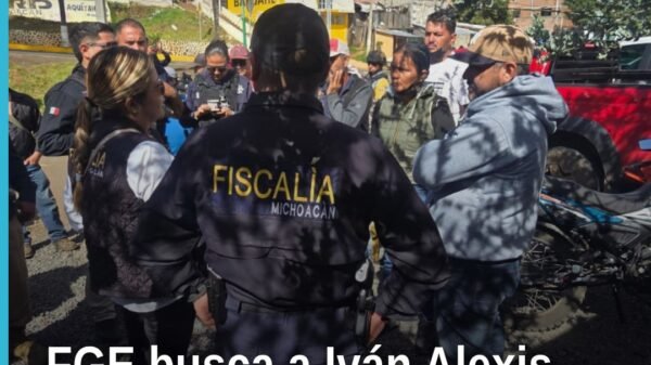Fiscalía michoacán búsqueda: equipo de la FGE y autoridades realizando recorrido terrestre y operativo con dron en zona