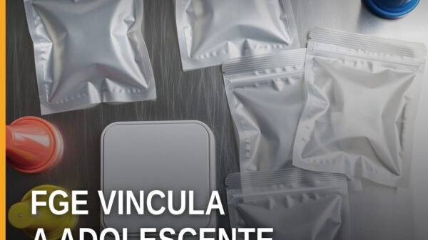 Fiscalía Michoacán vinculación: adolescente de 16 años detenido en Apatzingán con arma y metanfetamina