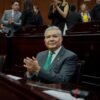 Magaña de la Mora hablando frente al pleno del Congreso del Estado de Michoacán durante su Segundo Informe Legislativo, con