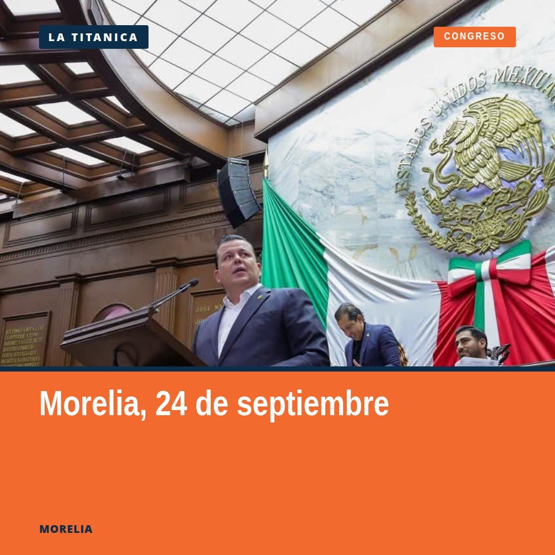 Patrulla policial estacionada en Morelia con extintor visible en el interior, bajo el letrero 'Congreso del Estado de