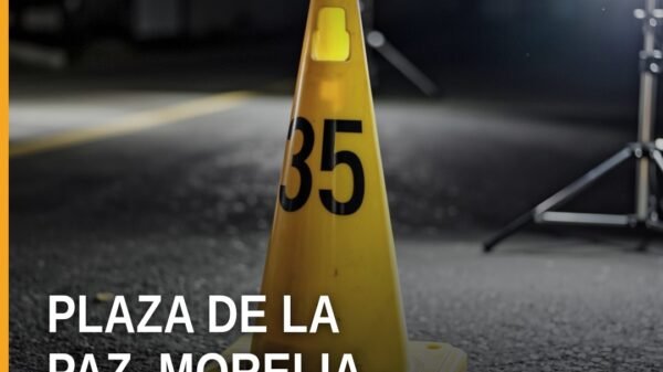 Fachada de la plaza de La Paz en Morelia, Michoacán, ubicada en avenida Héroes de Nocupétaro, escenario de la detención por