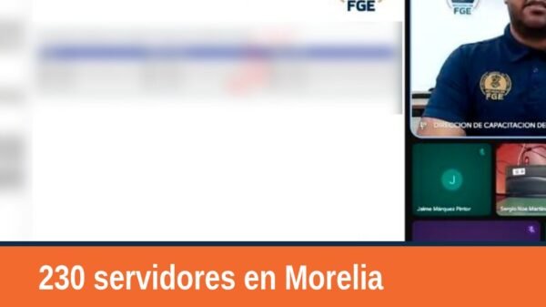 Grupo diverso de servidores públicos participando en sesión virtual de capacitación fiscalía michoacán desde Morelia
