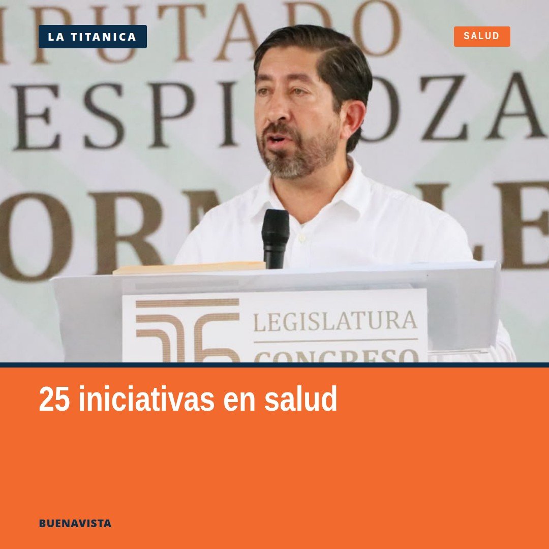 Diputado Abraham Espinoza Villa hablando ante público en evento en Buenavista, Michoacán, con fondo de logo del Congreso del