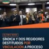 Fotografía institucional del acto de protesta en el Congreso del Estado de Michoacán, con Luz Adriana Cazares Cruz, Héctor