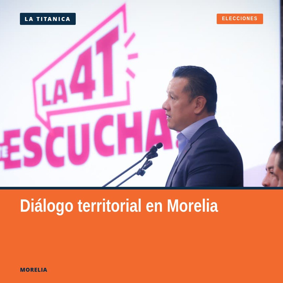 Carlos Torres Piña hablando ante micrófonos en Morelia durante la presentación de la iniciativa 'la 4t te escucha'