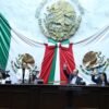 Fachada del Congreso del Estado de Michoacán en Morelia, con letrero institucional sobre la creación de consejos municipales