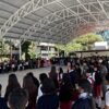 Grupo de adolescentes en aula de la Secundaria Federal N.º 3 'Francisco J. Múgica' en Morelia durante charla sobre derechos