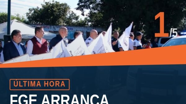 Funcionario de la FGE en el banderazo del operativo de seguridad noche de ánimas 2026 en la glorieta de Tzurumútaro